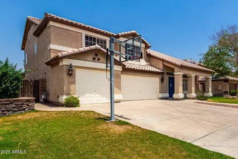 Exterior - 3772 E Leah Ln, Gilbert, AZ 85234 photo 3 of 9