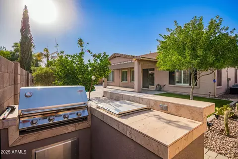 Exterior - 4095 E Harrison St, Gilbert, AZ 85295 photo 8 of 10