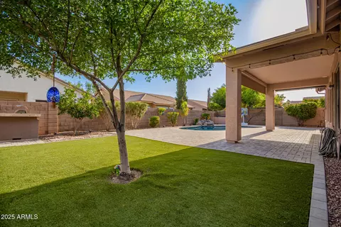 Exterior - 4095 E Harrison St, Gilbert, AZ 85295 photo 6 of 10