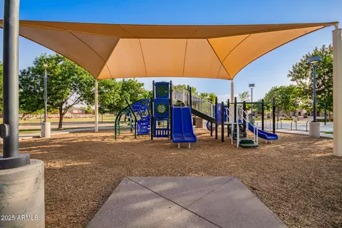 View/Area - 4095 E Harrison St, Gilbert, AZ 85295 photo 1 of 21