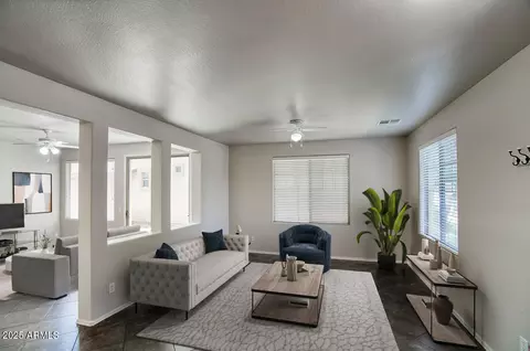 Living - 2909 S Hansen Dr, Gilbert, AZ 85295 photo 1 of 2