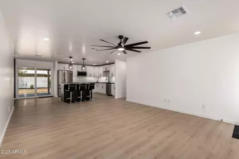3556 E Crocus Dr, Phoenix, AZ 85032 photo 9