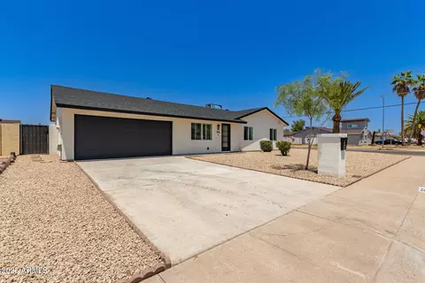 3556 E Crocus Dr, Phoenix, AZ 85032 photo 6