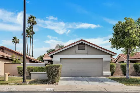 749 S Martinique Dr, Gilbert, AZ 85233