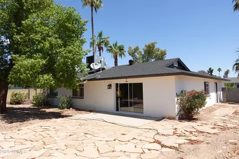 Exterior - 2523 E Larkspur Dr, Phoenix, AZ 85032 photo 4 of 5