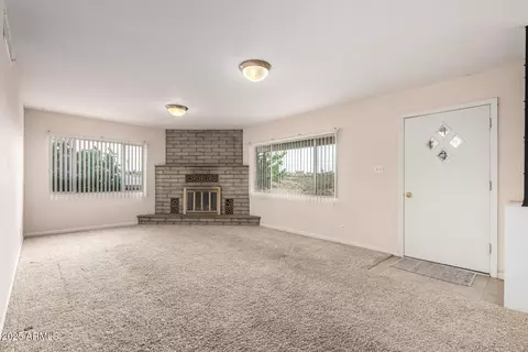 Living - 490 S Ninth St, Globe, AZ 85501 photo 1 of 2