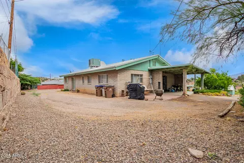 Exterior - 490 S Ninth St, Globe, AZ 85501 photo 2 of 6