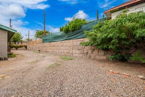 Exterior - 490 S Ninth St, Globe, AZ 85501 photo 4 of 6
