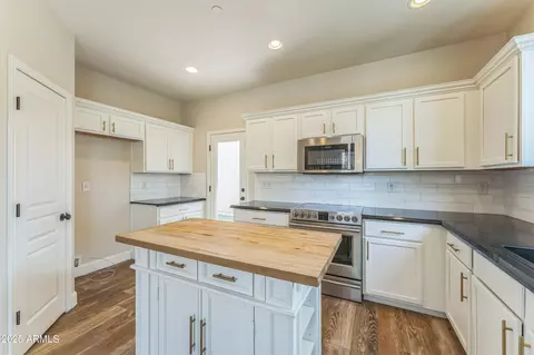 1717 E Joseph Way, Gilbert, AZ 85295 photo 13