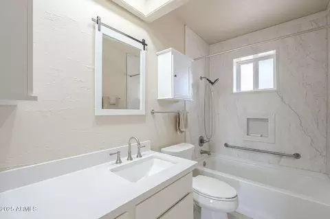 Bath - 7840 E Madero Ave, Mesa, AZ 85209 photo 3 of 3