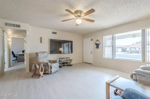 Living - 7840 E Madero Ave, Mesa, AZ 85209 photo 2 of 2