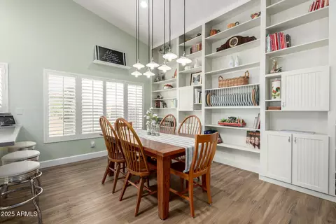 Dining - 4102 E Tonto St, Phoenix, AZ 85044 photo 2 of 4