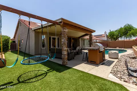 Exterior - 4102 E Tonto St, Phoenix, AZ 85044 photo 9 of 16