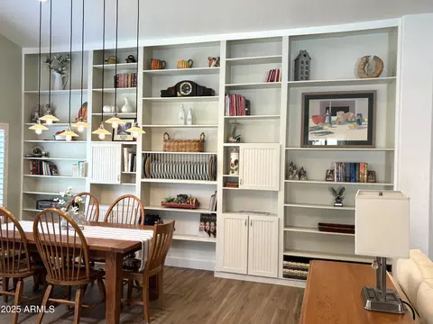 Dining - 4102 E Tonto St, Phoenix, AZ 85044 photo 1 of 4