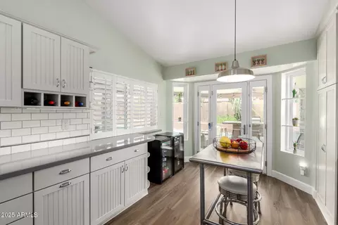 Kitchen - 4102 E Tonto St, Phoenix, AZ 85044 photo 1 of 9