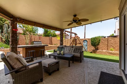 Exterior - 4102 E Tonto St, Phoenix, AZ 85044 photo 5 of 16