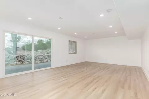 Living - 5736 E Singletree St, Apache Junction, AZ 85119 photo 3 of 4
