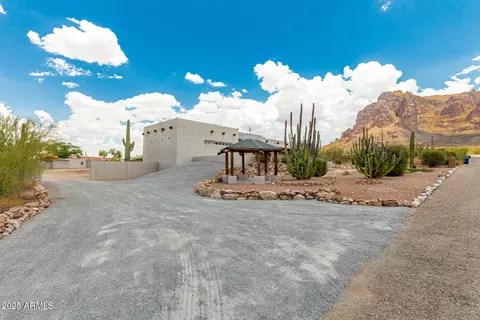 5736 E Singletree St, Apache Junction, AZ 85119