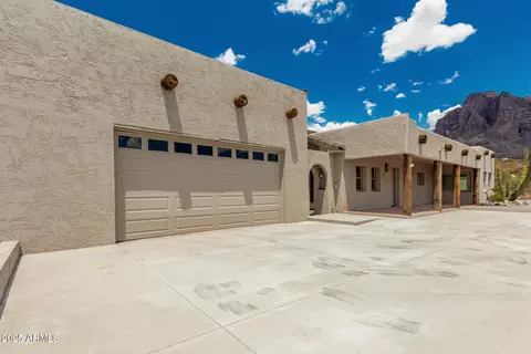 Exterior - 5736 E Singletree St, Apache Junction, AZ 85119 photo 3 of 10