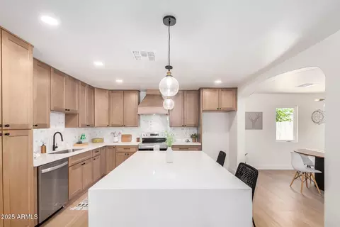 120 E Page Ave, Gilbert, AZ 85234 photo 12