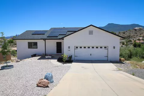798 Palisades Dr, Clarkdale, AZ 86324