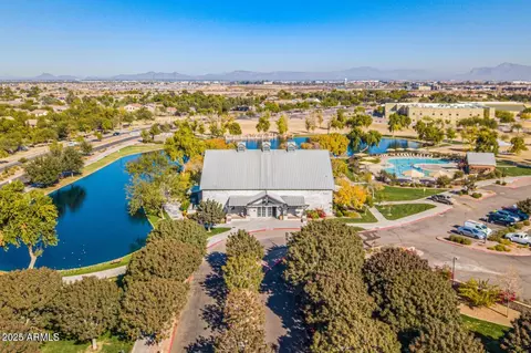3748 E Chickadee Rd, Gilbert, AZ 85297 photo 16