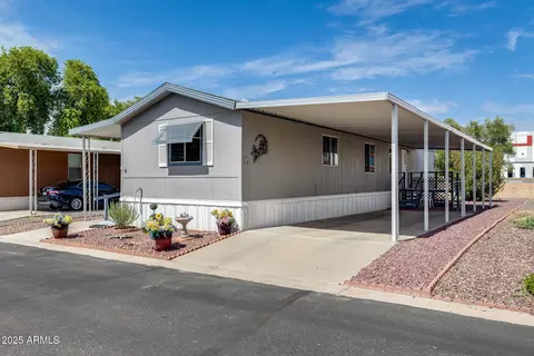 6227 N Litchfield Rd #4, Litchfield Park, AZ 85340