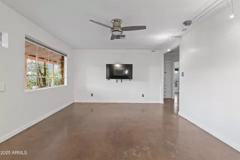 1501 E Cypress St, Phoenix, AZ 85006 photo 9