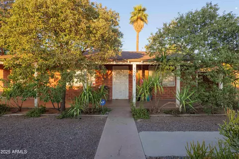 1501 E Cypress St, Phoenix, AZ 85006 photo 3