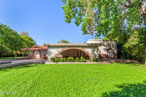 3026 E Backus Rd, Mesa, AZ 85213