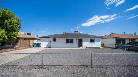 4525 W Whitton Ave, Phoenix, AZ 85031 photo 2