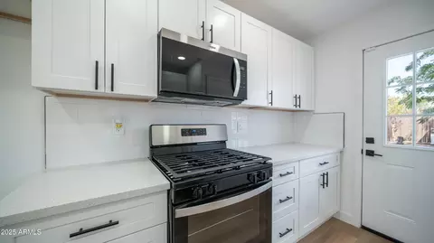 4525 W Whitton Ave, Phoenix, AZ 85031 photo 8
