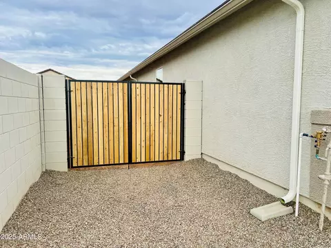 12262 E Agave Ln, Florence, AZ 85132 photo 2