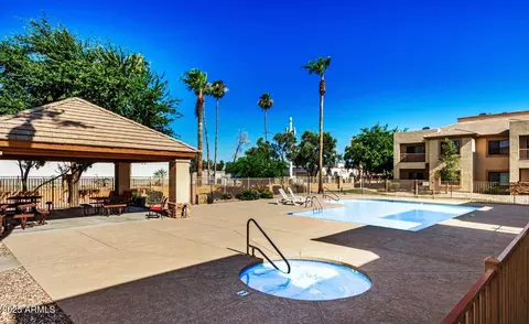 6770 N 47th Ave #1022, Glendale, AZ 85301