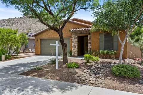 27273 N Skipping Rock Rd, Peoria, AZ 85383