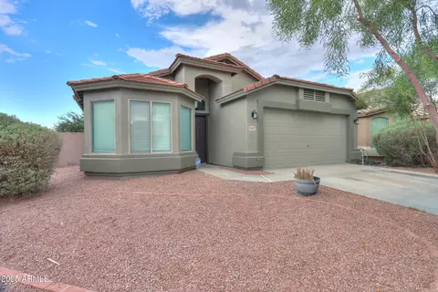 21447 N Falcon Ln, Maricopa, AZ 85138