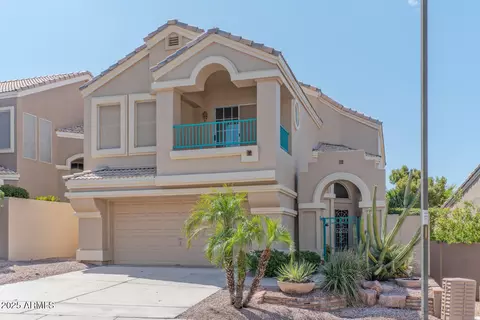 1135 E Silverwood Dr, Phoenix, AZ 85048