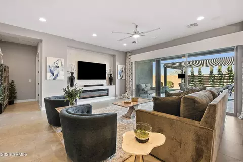 Living - 5622 S Tobin --, Mesa, AZ 85212 photo 2 of 6