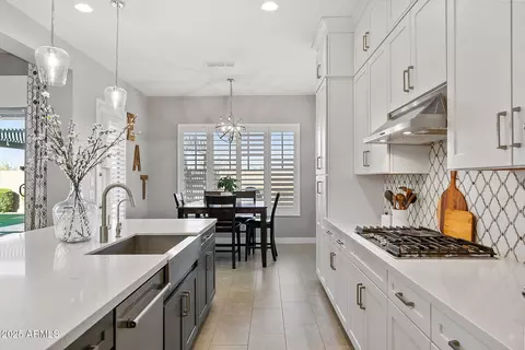 Kitchen - 5622 S Tobin --, Mesa, AZ 85212 photo 5 of 6