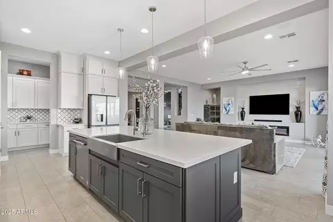 Kitchen - 5622 S Tobin --, Mesa, AZ 85212 photo 4 of 6