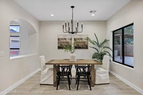 11515 Ellis St, Mesa, AZ 85207 photo 3