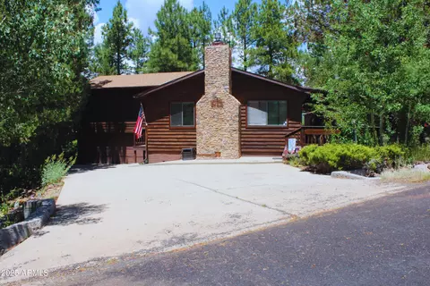 1430 Fishlake Dr, Munds Park, AZ 86017