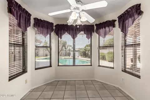 402 E Stonebridge Dr, Gilbert, AZ 85234 photo 10