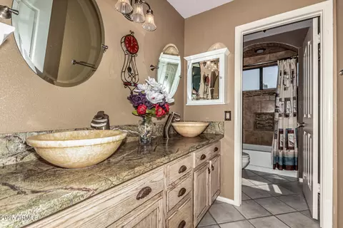 402 E Stonebridge Dr, Gilbert, AZ 85234 photo 24