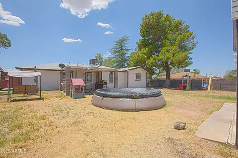 1131 E Saguaro Dr, Globe, AZ 85501 photo 5