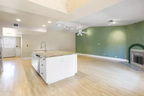 1837 E Presidio Rd, Phoenix, AZ 85022 photo 6
