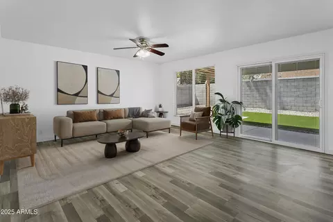 426 E Morrow Dr, Phoenix, AZ 85024 photo 3