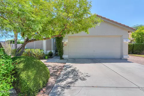 835 S Modine Ln, Gilbert, AZ 85296 photo 5