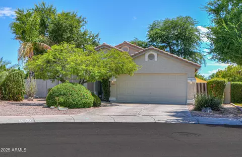 835 S Modine Ln, Gilbert, AZ 85296