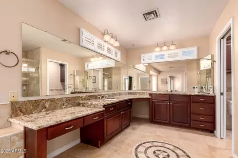 2018 E Redfield Rd, Tempe, AZ 85283 photo 15